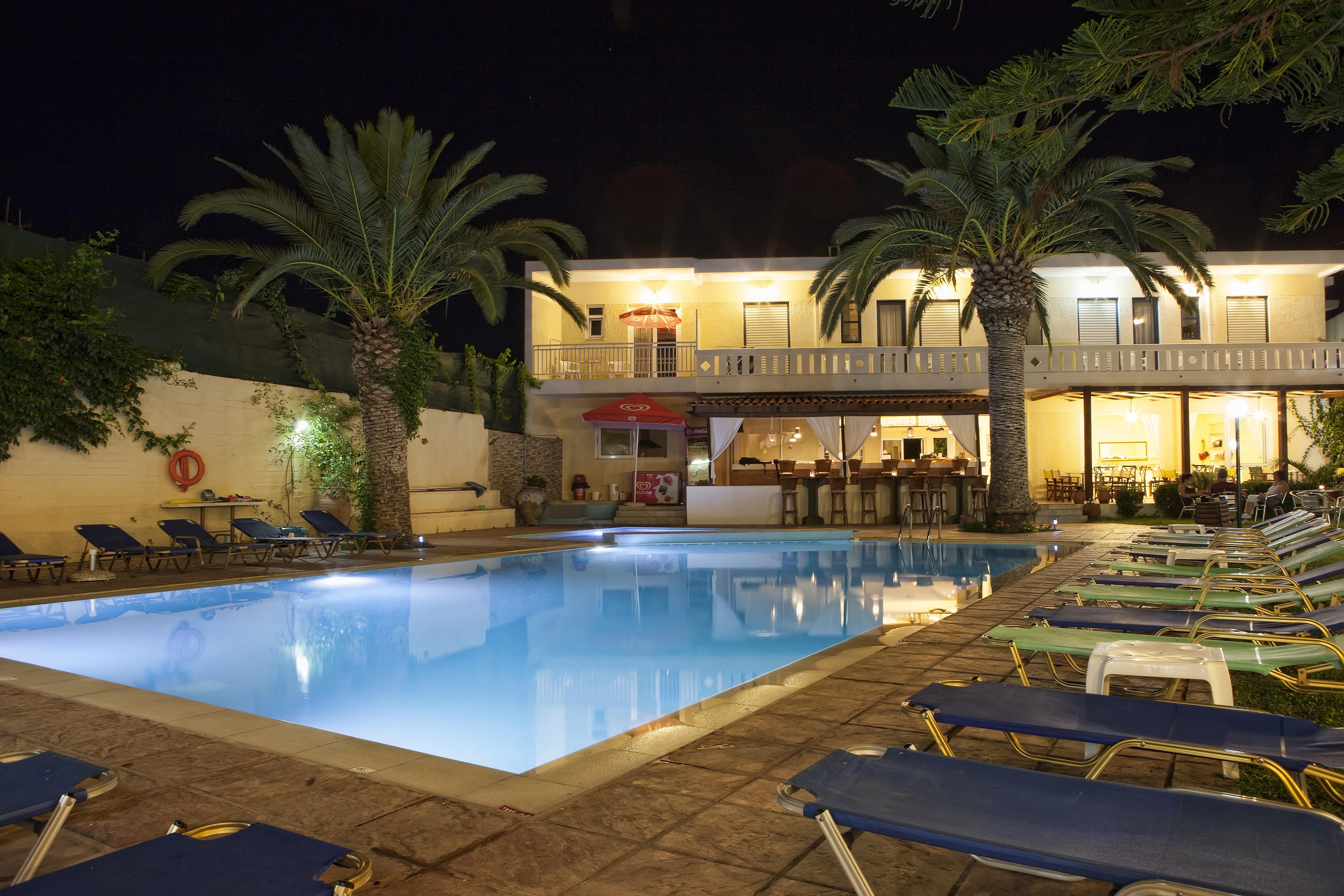 Cretan Sun Aparthotel Adelianos Kampos Exterior foto